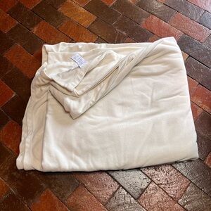 Martha Stewart king size blanket, 105” x 92” beige